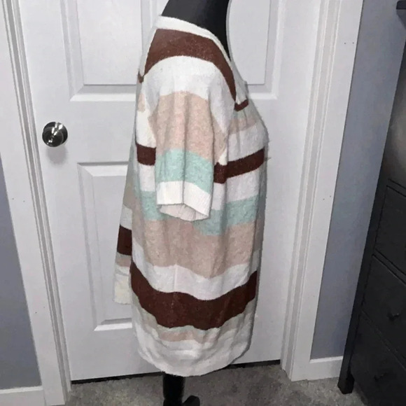 Softest Sweater Short Sleeve  Pullover - Picture 3 of 7